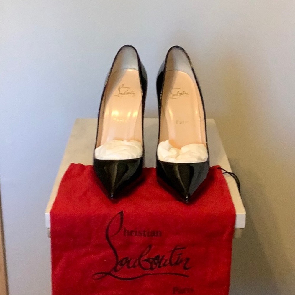 Christian Louboutin  So Kate